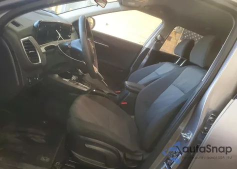 2024 Kia Seltos Lx z USA, uszkodzony, nr VIN KNDEPCAA2R7653606